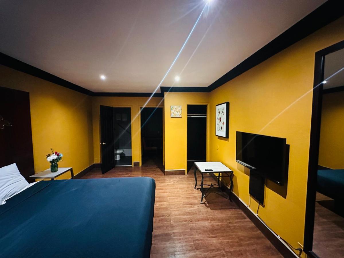 Casa Blanca Inn & Suites Whittier Buitenkant foto
