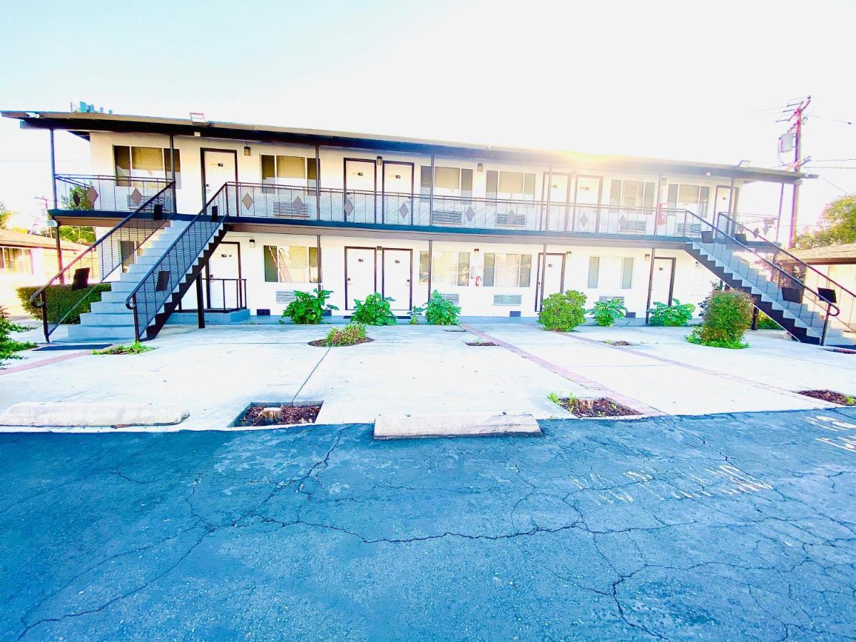 Casa Blanca Inn & Suites Whittier Buitenkant foto